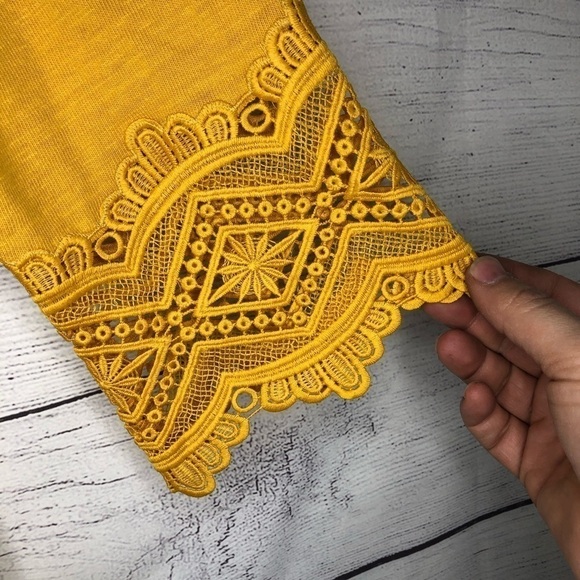 NWOT Charter Club Mustard Top w/ Lace Cuffs Sz XS - Picture 5 of 6
